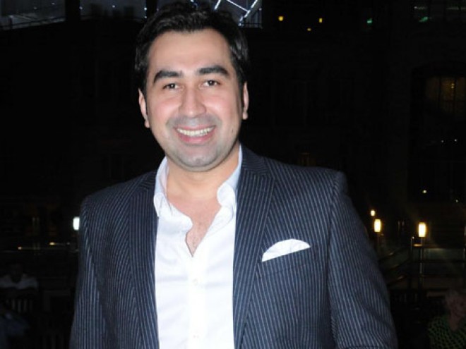 Elton Hüseynəliyev: “Başımın nə qədər böyük olduğunu indi bildim”