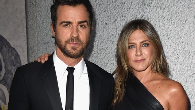 Cennifer Enistonun ərinin serialının heyranı imiş