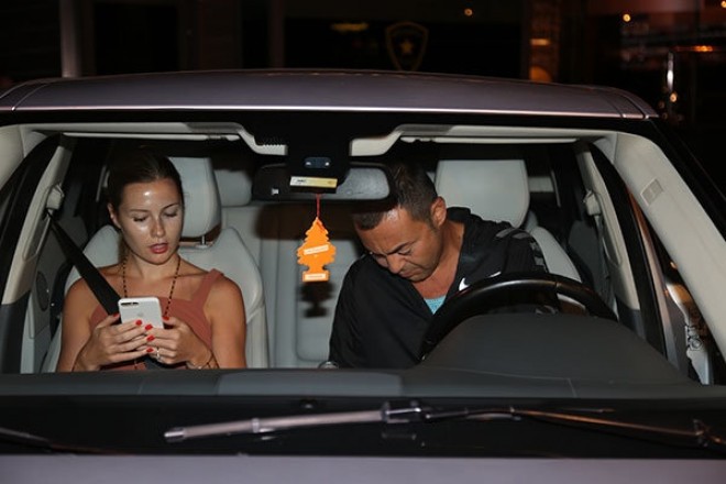 Sərdar Ortaç: “Artıq evdə oturmaq istəyirəm”