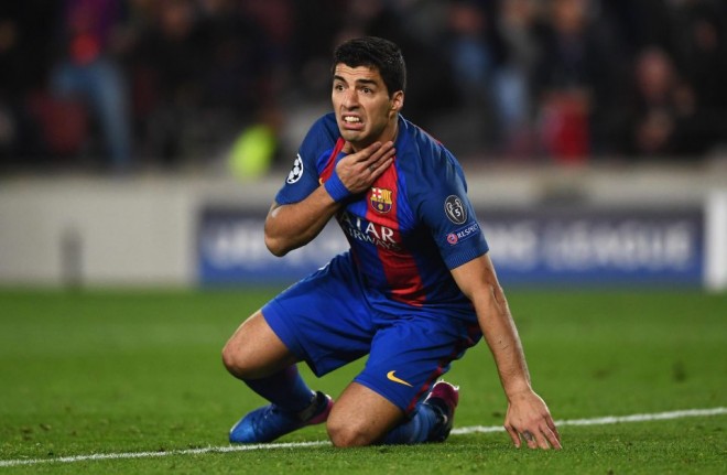 Luis Suarezin abidəsini aşırdılar, üstünə “Messinin toyundayam, tezliklə qayıdacam” yazdılar - foto