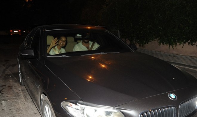 Bengüdən sevgilisinə: “Sakit ol”