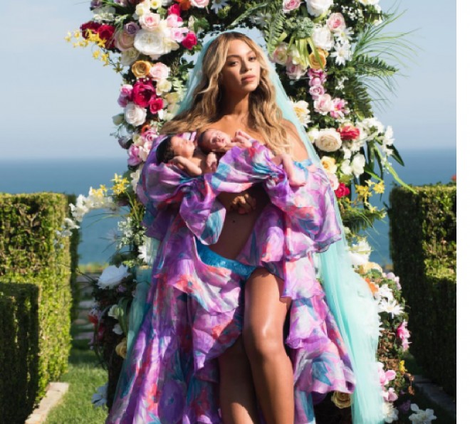 Beyons övladlarının fotosunu paylaşdı&nbsp;