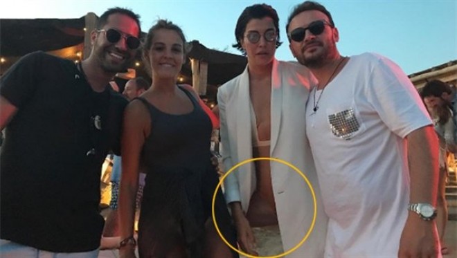 Deniz Akkayadan fotoşop iddialarına cavab&nbsp;