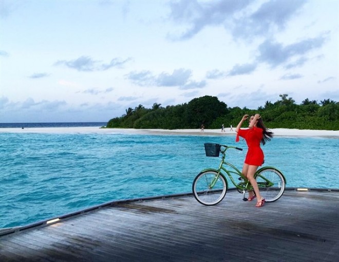 Fahriye Evcenin velosiped sevgisi - foto