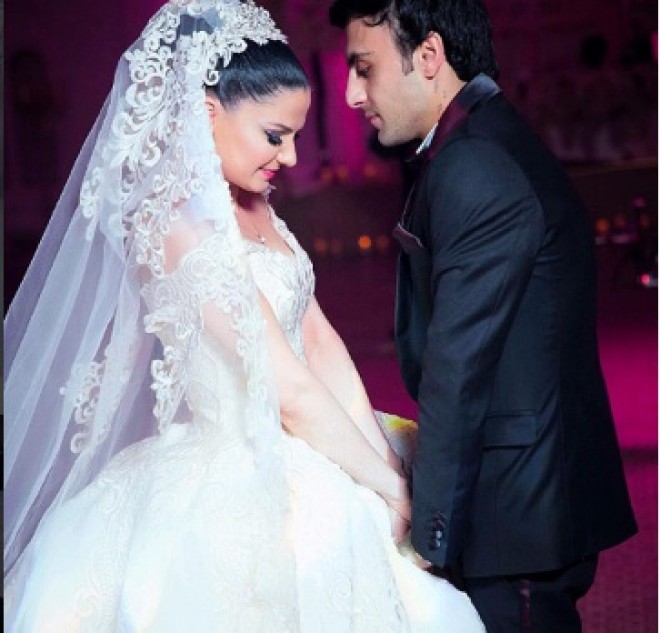 Natavan Həbibi gəlinliyi ilə bağlı söz-söhbətlərə aydınlıq gətirdi - foto