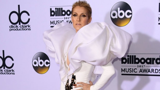 Selin Dion Paris küçələrində göz oxşadı - foto