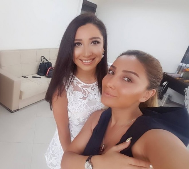 Günay bacısı ilə - foto