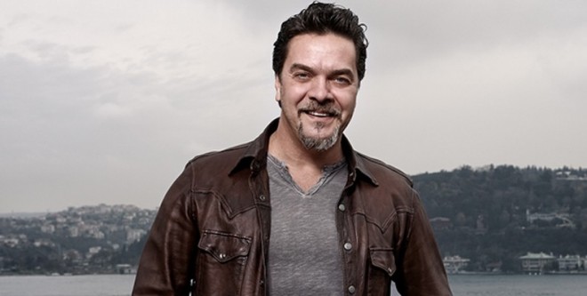 Beyazıt Öztürk Bodrumda - foto