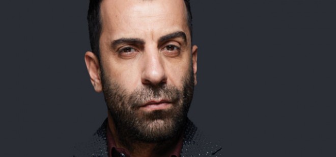 Aktyor çimərlikdə sevişdi - foto