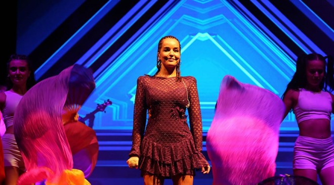 Bengü sevənlərini coşdurdu