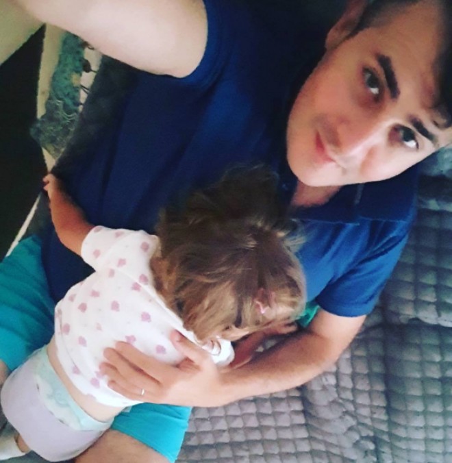 Murad Arif: “Aylam hərdən belə yatır” 