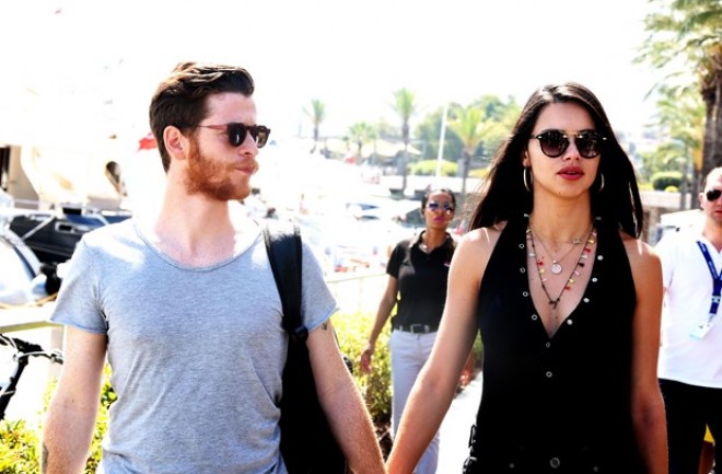 Adriana Lima Metin Haraya ismarış göndərdi