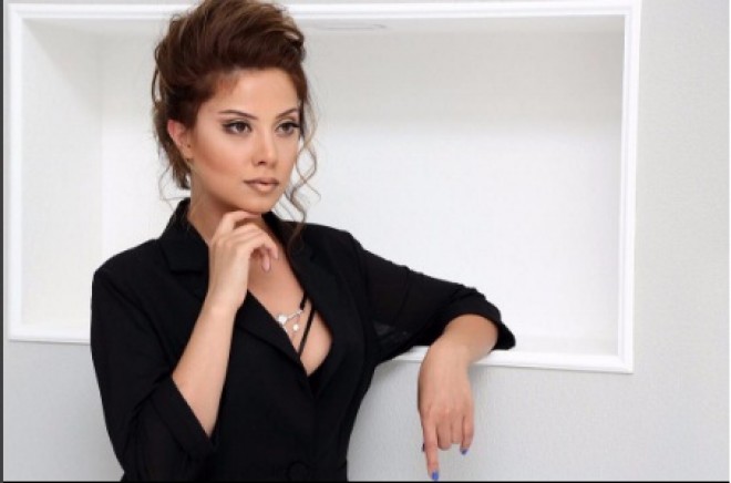 Ayan qızı ilə istirahətdə - fotolar