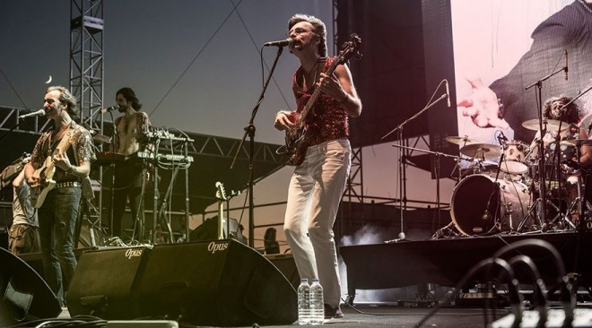 Teoman sevənlərini coşdurdu