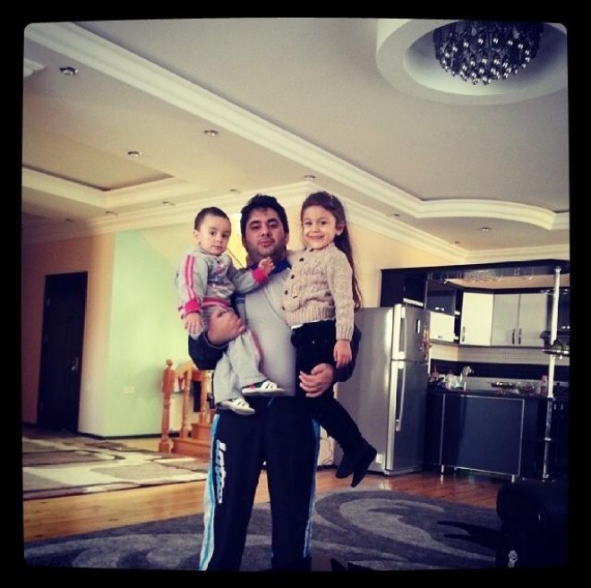 Samir övladlarının videosunu paylaşdı