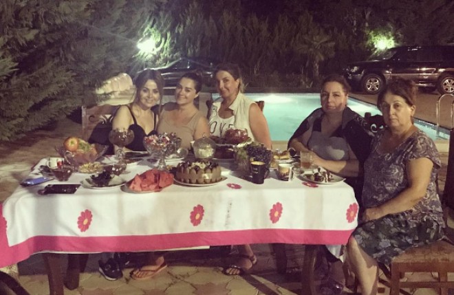 Həmkarları Xatirəgildə - foto