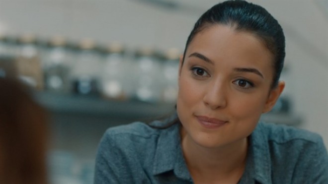 Aktrisadan sevənlərinə müjdə