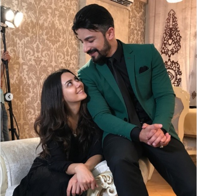 Oksanadan ad gününü qeyd edən Şəhriyara: “Toyunda ayaqyalın oynamaq istəyirəm” – fotolar