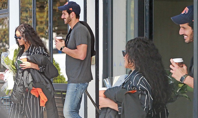 Rihanna milyarder sevgilisi ilə nişanlanıb? - foto