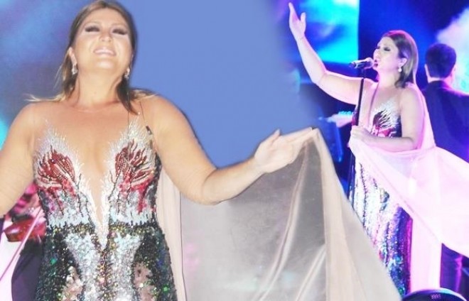 Çeşmedə Sibel Can izdihamı - foto