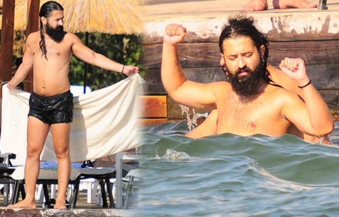 Əvvəl suda üzdü, sonra rəqs etdi&nbsp;