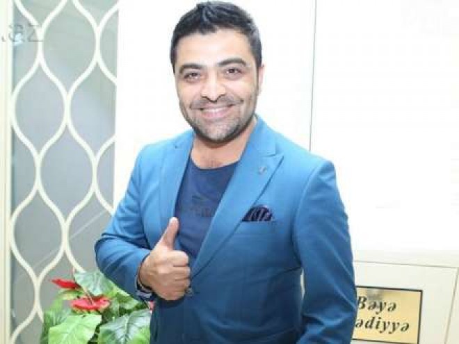 Fərda izləyicilərini qınadı: “Şərhlərinizə baxıb gülürəm” – foto