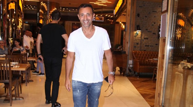 Mustafa Sandal alış-verişdə