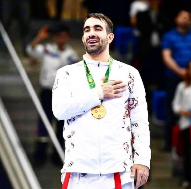 Rafael Ağayev oğlunun şəklini paylaşdı – foto