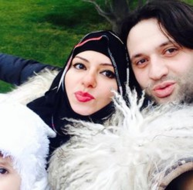 Xuraman Şuşalı evliliyinin 7-ci ildönümü qeyd edir