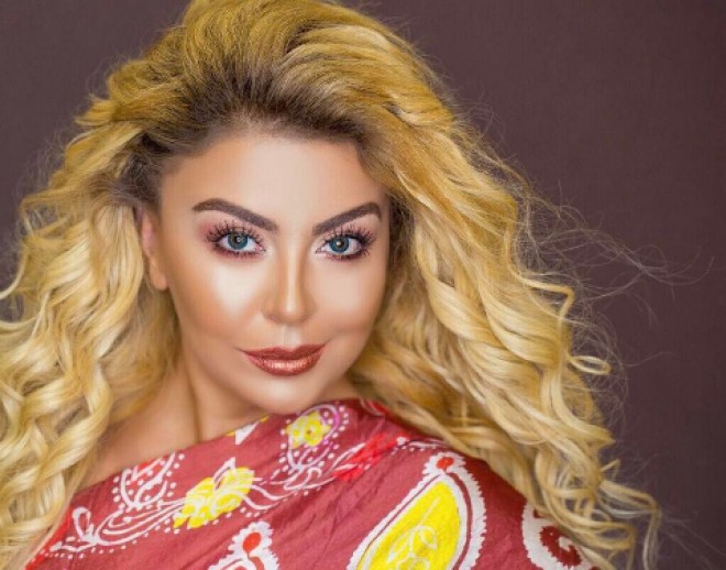 Aşıq Samirə çimərlikdə - foto