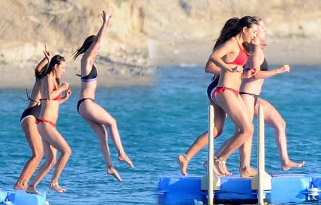 Qız-qıza tətil edirlər&nbsp;