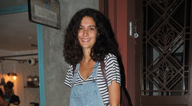 Bergüzar Korel üsyan etdi