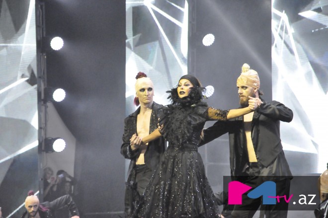 Aygün Kazımovanın hesabat konsertində yaşananlar - fotolar