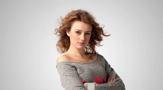 Aktrisanın toy dəvətnaməsi - foto