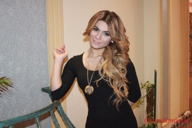 Rəqsanənin qızı da müğənnilik etdi - audio