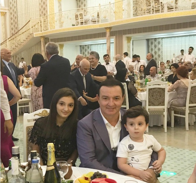 Vasif qızı ilə toyda - foto