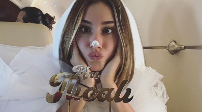 Şeyma Subaşı toy hazırlıqlarına davam edir