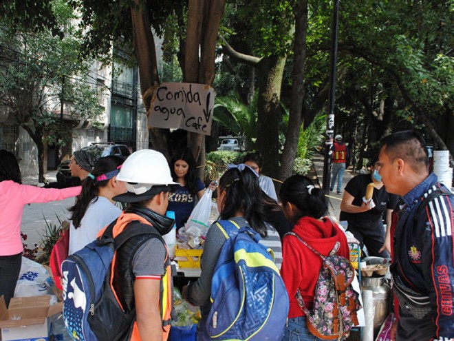 “Facebook” Meksikaya 1 milyon dollar yardım ayırdı