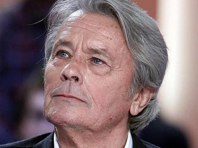 Dünya kinosunun əfsanəsi əməliyyat olundu