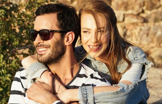 Barış Arduç və Elçin Sanqudan romantik foto