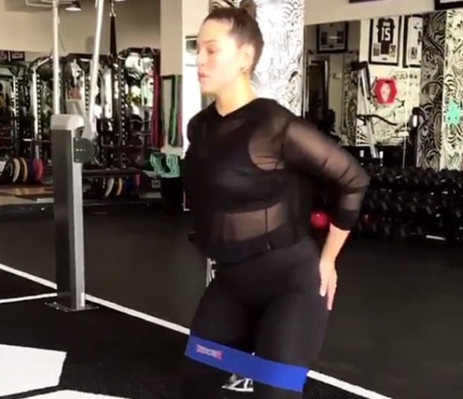 Kök modeldən məsləhət: “Model olmaq üçün yağa ehtiyacınız var”