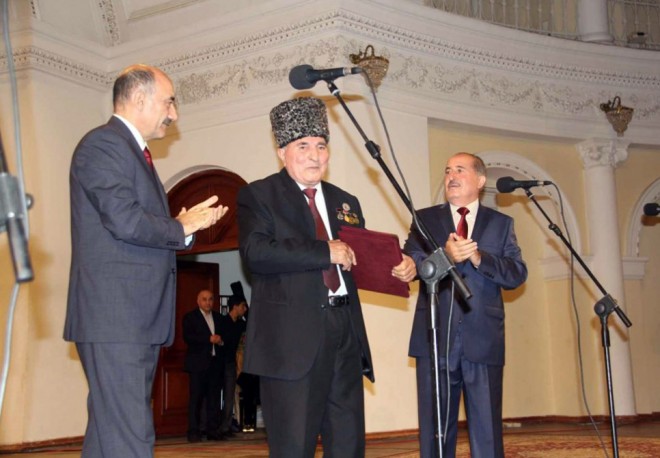 Aşıq İsfəndiyar Rüstəmovun 80 illik yubileyi qeyd olunub&nbsp;