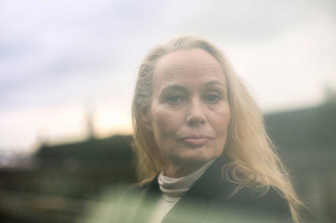 61 yaşlı aktrisa: “15 yaşım olanda məni zorladı” - foto