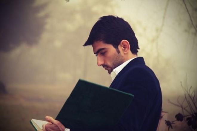 Həmkarları ifaçıdan niyə incidi?