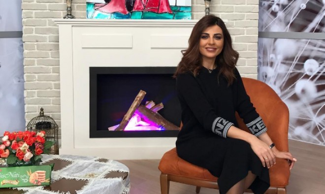 Gülayın Xalq Artisti ilə fotosu