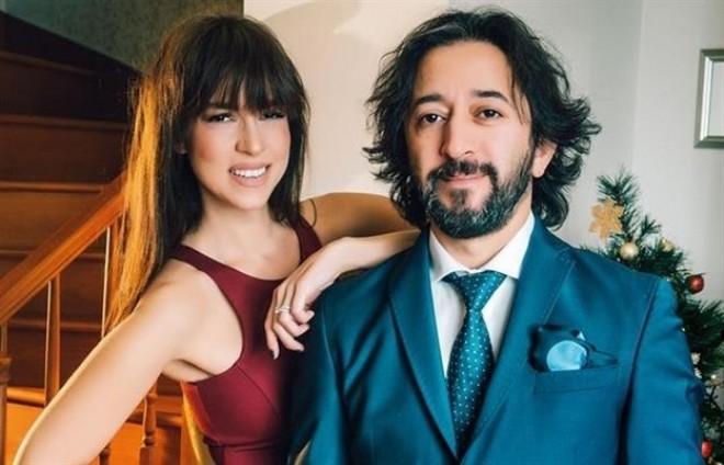 Məşhur müğənni ata oldu