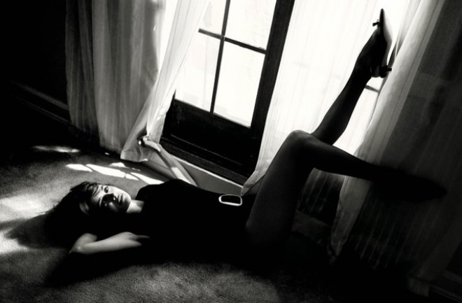 43 yaşlı Penelopa Kruzun ağ-qara fotosessiyası