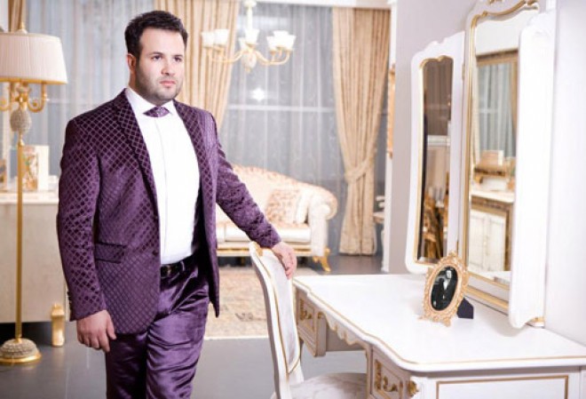 Elnur ən sevdiyi peşədən yazdı – video