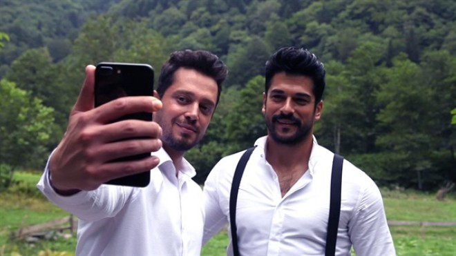 Murad ilə Burak pərəstişkarlarını rədd etmədi - fotolar