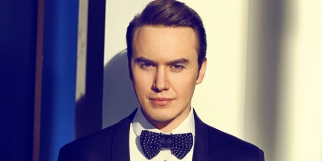 Cecelinin oğlu atasını əvəzləyir – video